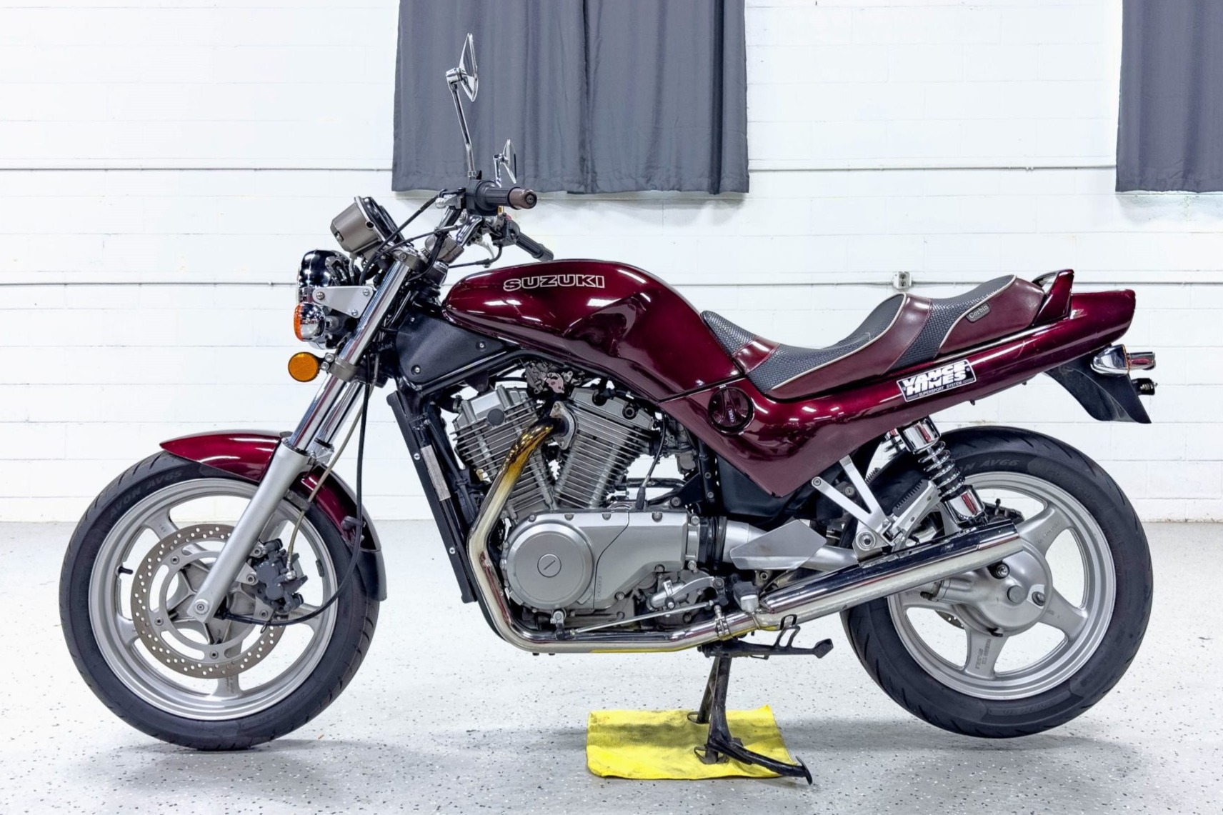 くう Suzuki VX800 | 0 - Bike-urious 1 SUZUKI VX 2 : Bonhams ⁄ Photos